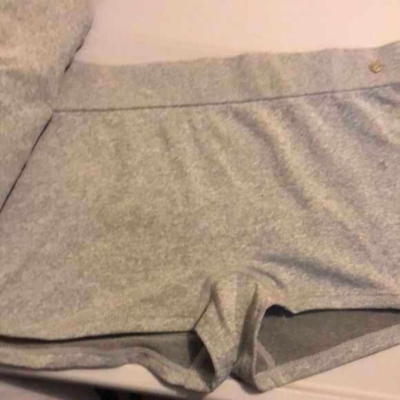Lucky brand size large sports bra and boy shorts set grey NWOT - Picture 3 of 5